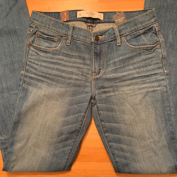 Abercrombie & Fitch Emma Distressed Perfect Stretch Bootcut Jeans 4L - Picture 4 of 12